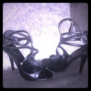 Venus strappy heels size 8